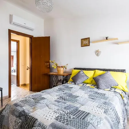 Murgo's Guest house *
