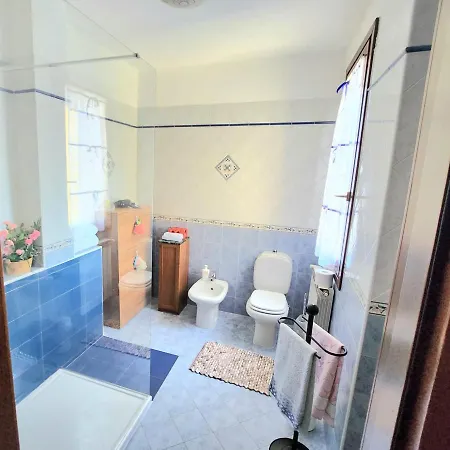 Murgo's Guest house *
